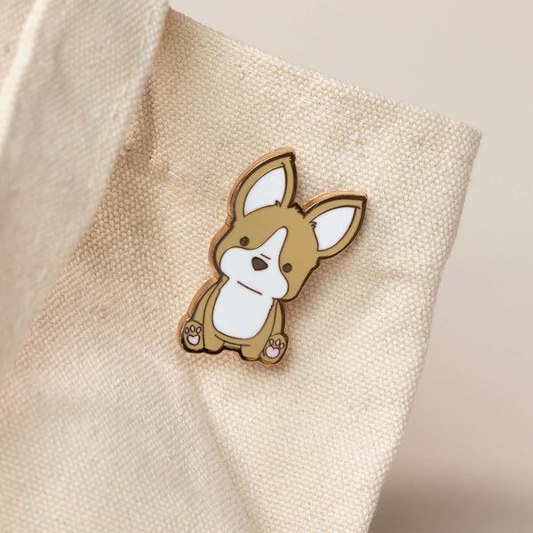 Corgi Enamel Pin - Sitting - Bellzi
