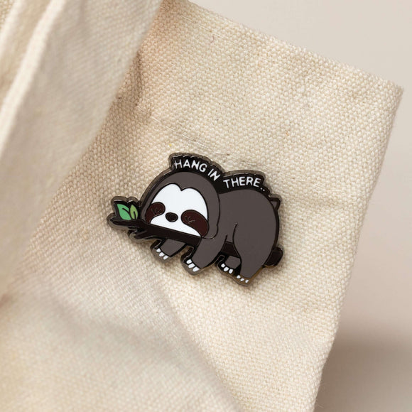 Slothi Enamel Pin - Hang In There - Bellzi