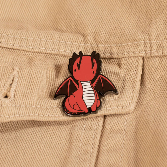 Draggi Enamel Pin - Sitting - Bellzi