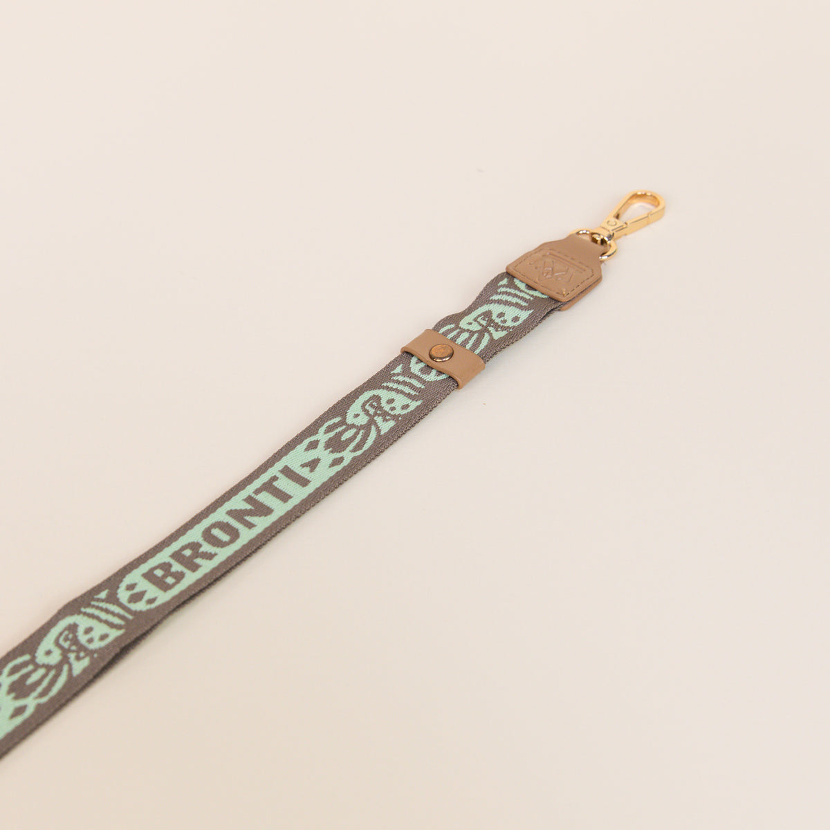Bronti Lanyard B