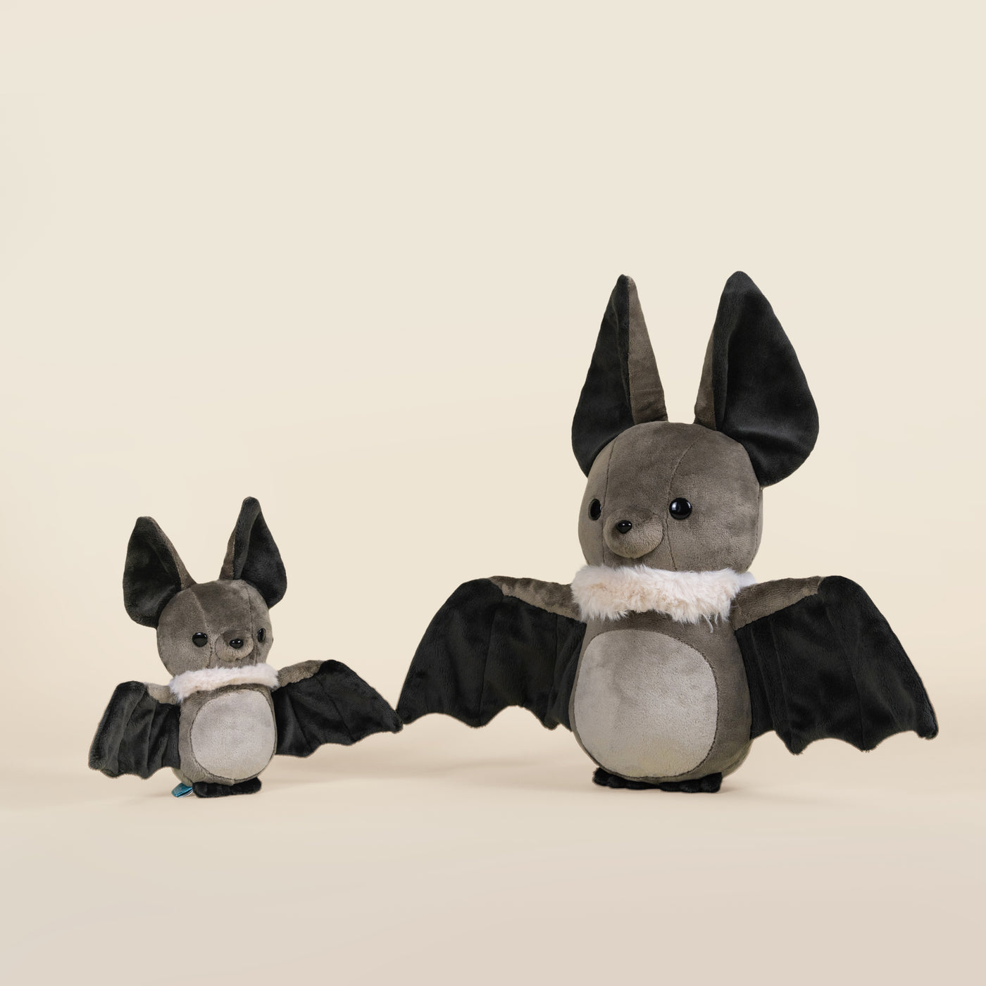 Batty Bat Figurine 8.6cm