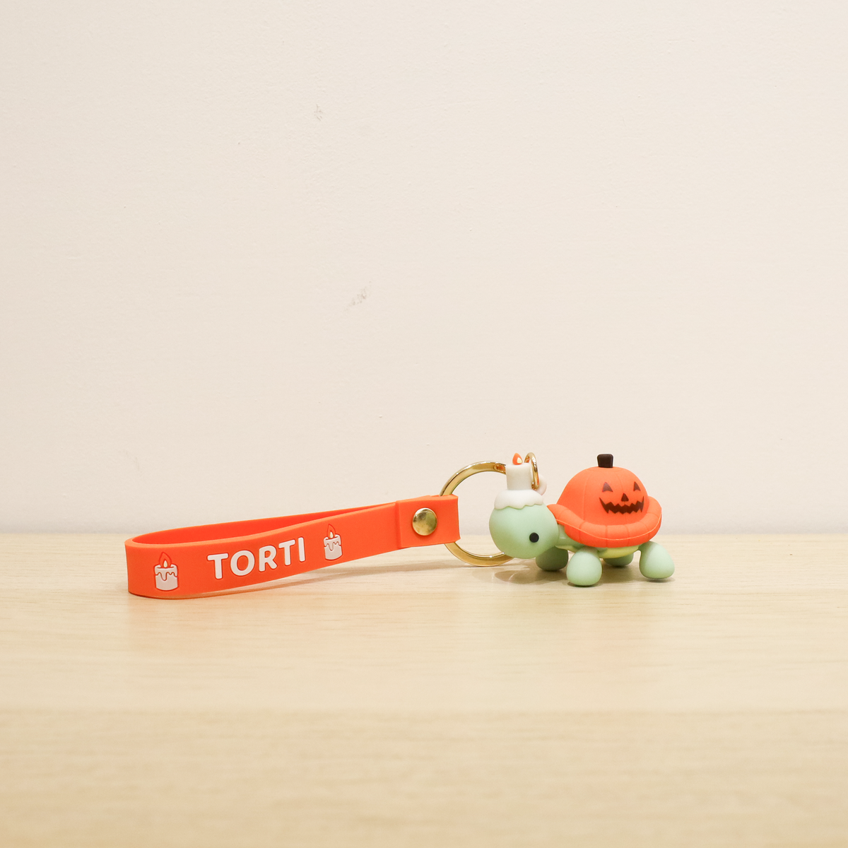 Pumpkin Torti Figure Keychain