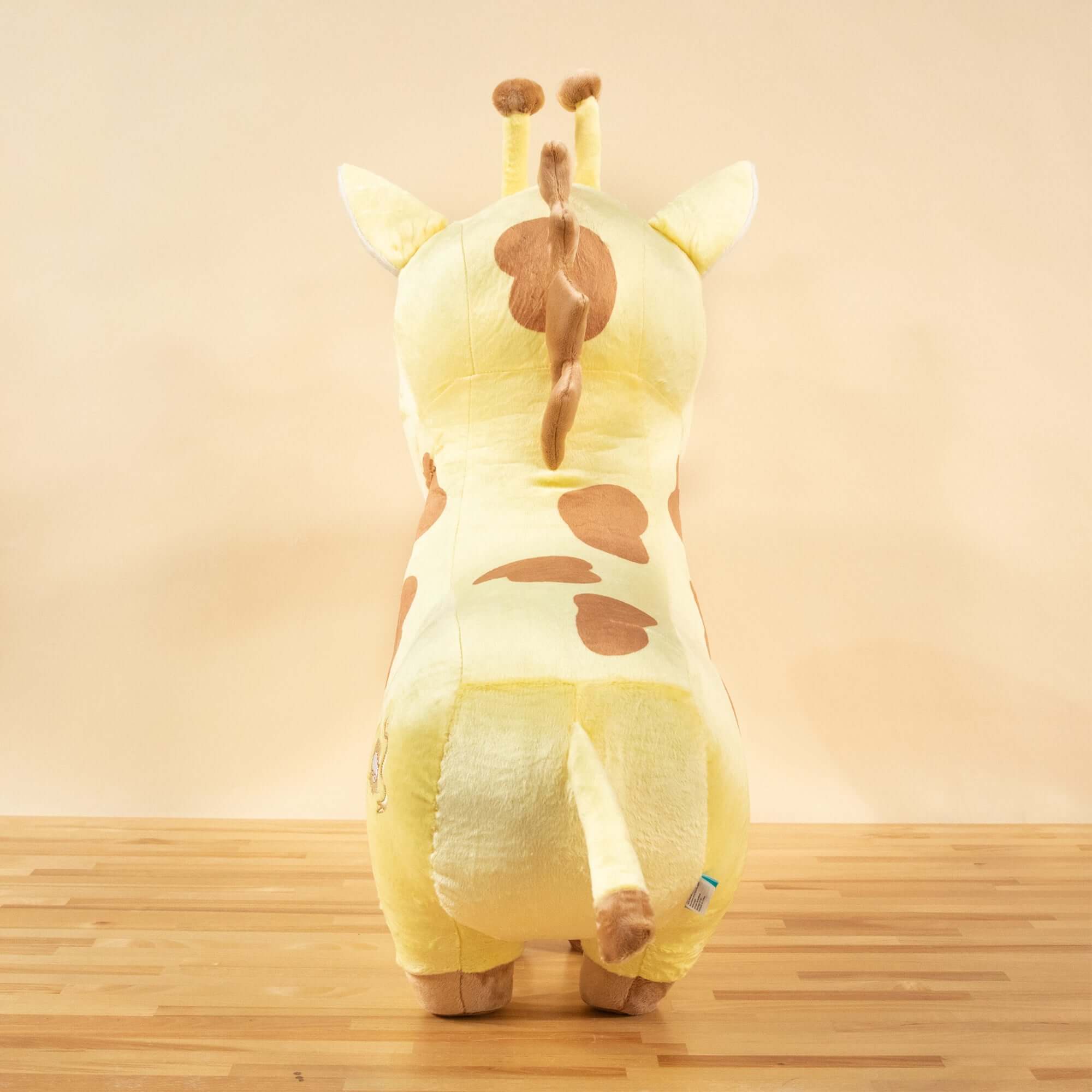 Jumbo Giraffi the Giraffe - Bellzi