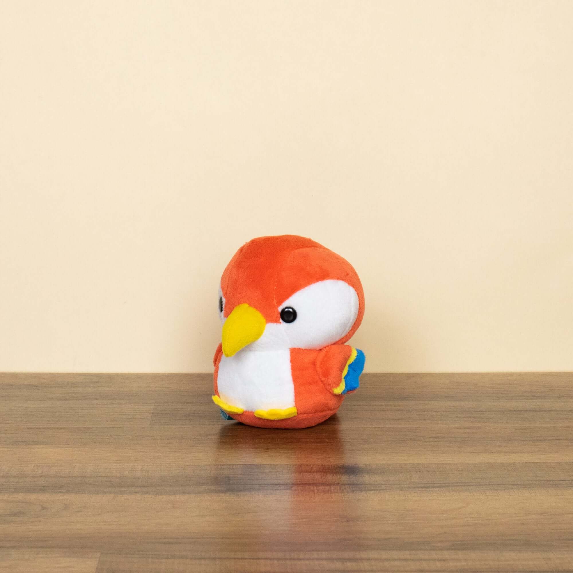 Parrot plush shop